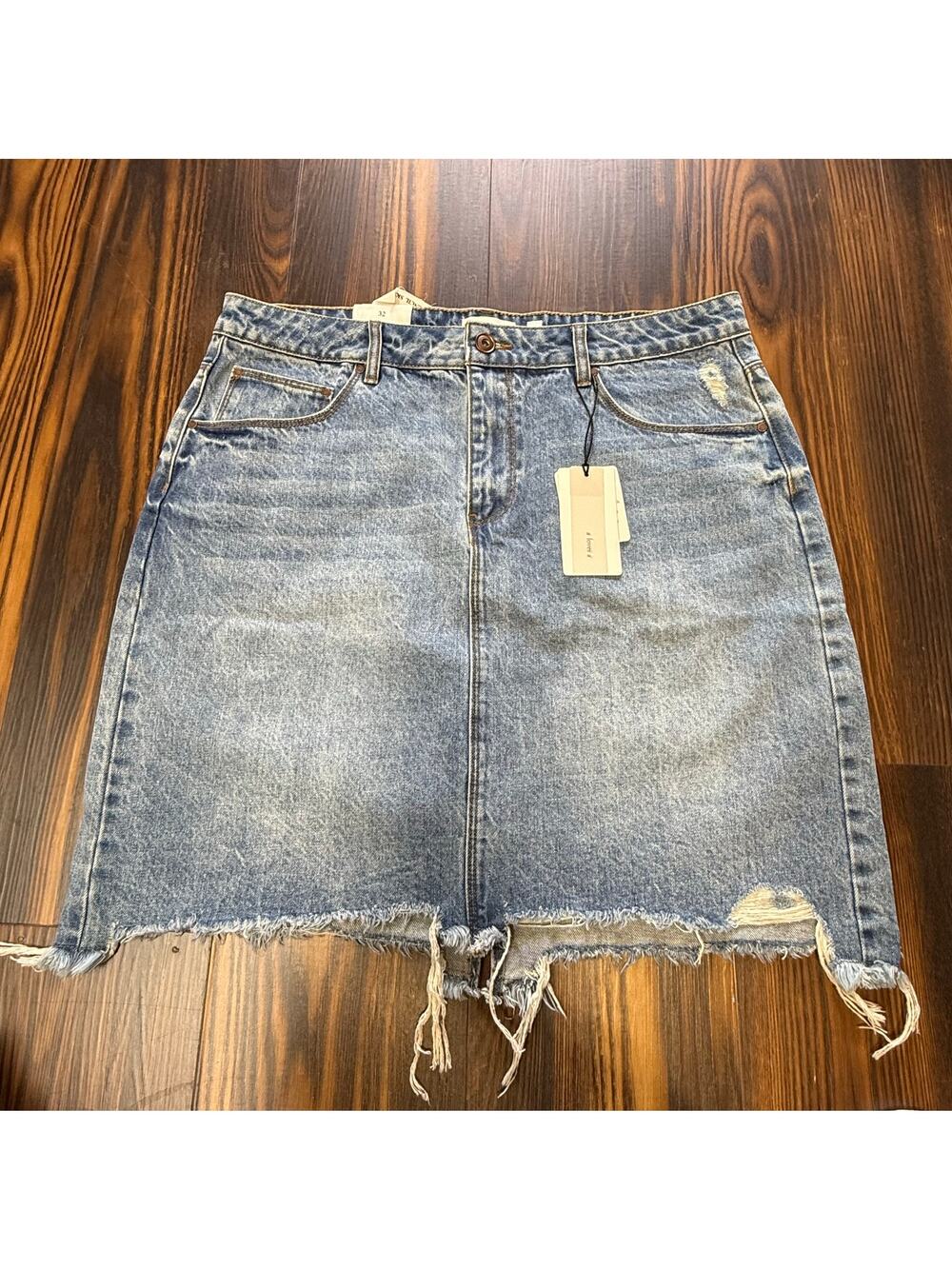 NWT A Loves A Denim Mini Skirt Frayed Hem Size 32